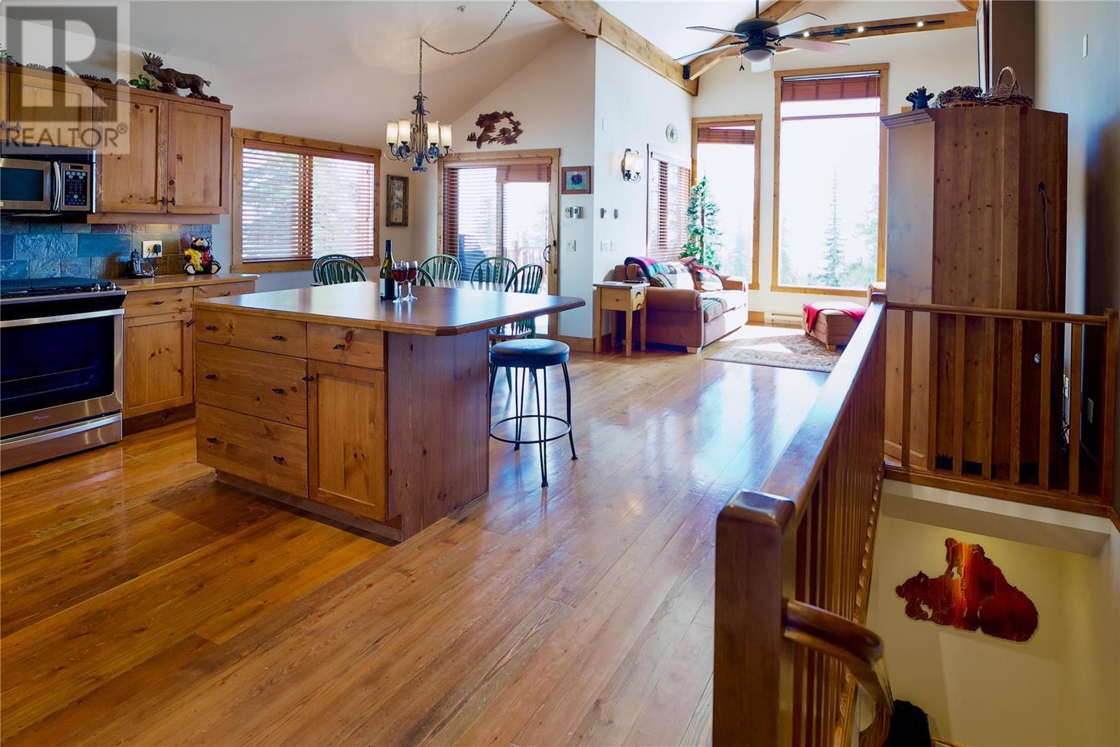 95A Forest Lane