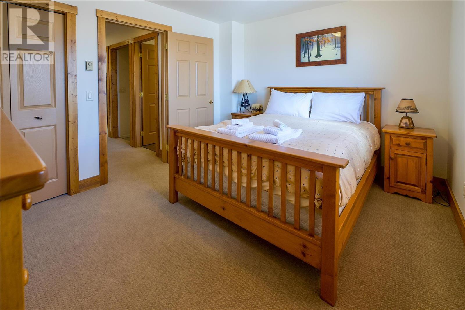 95A Forest Lane