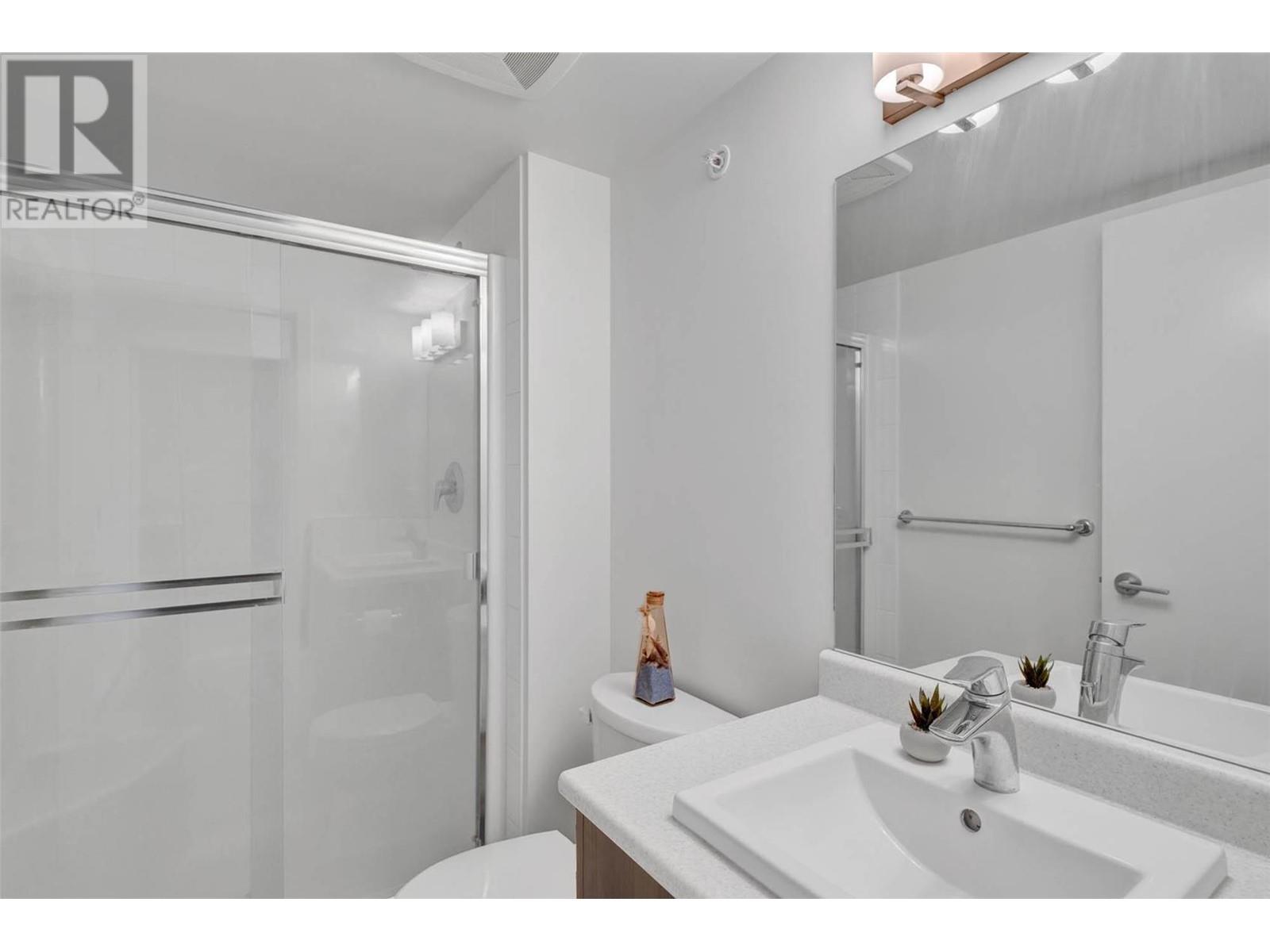 695 Academy Way Unit# PH2, #PH2