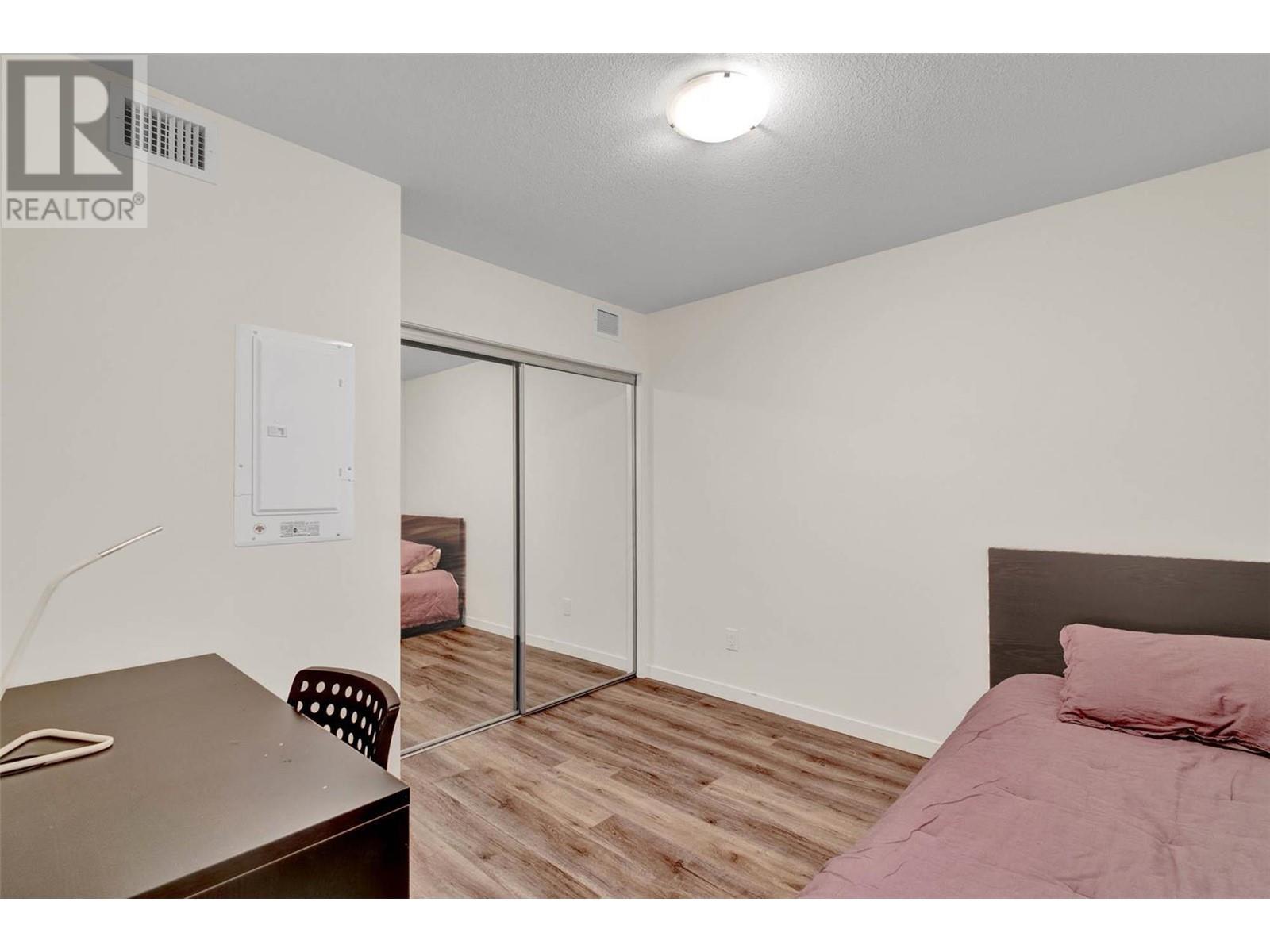 695 Academy Way Unit# PH2, #PH2