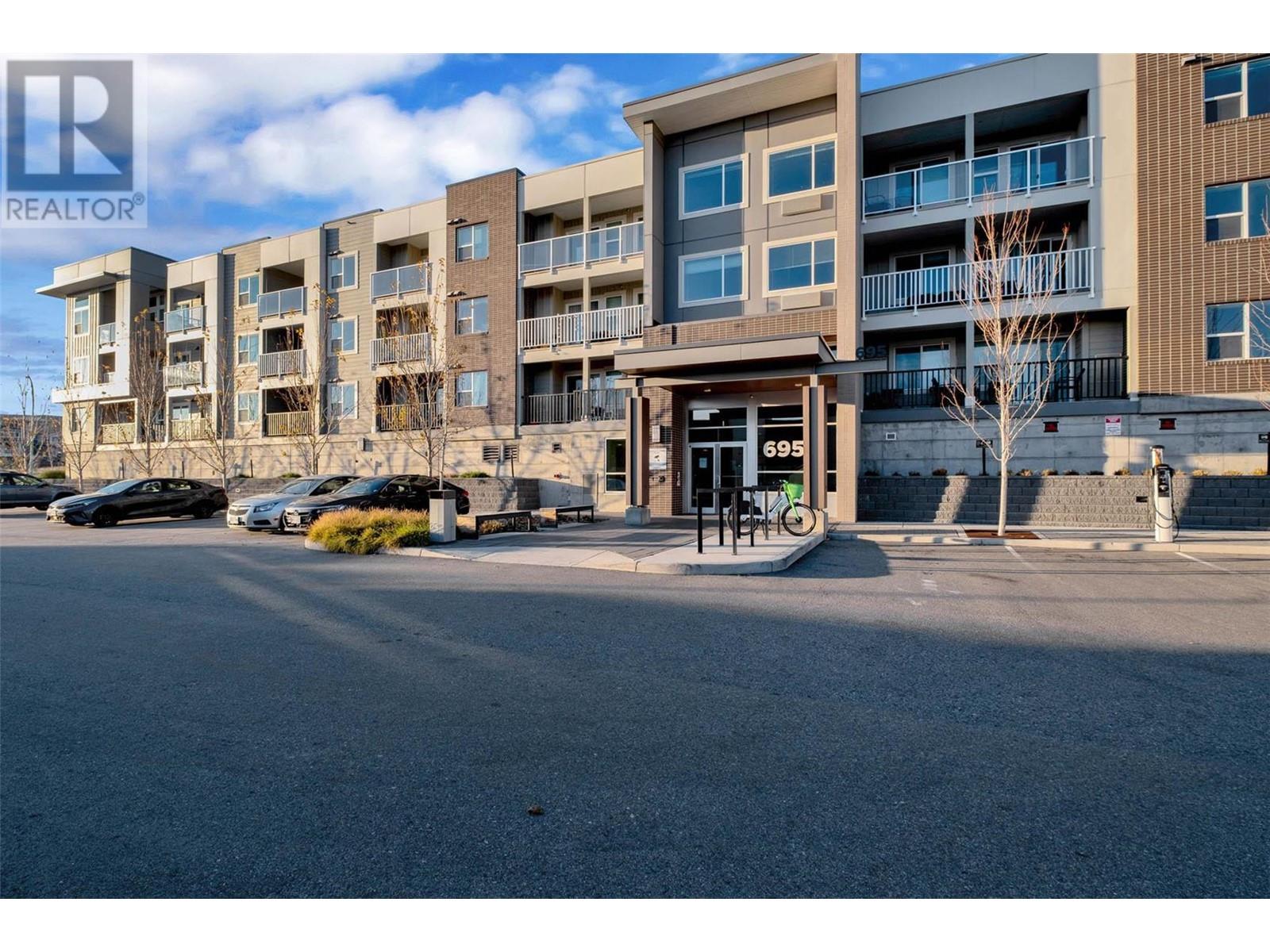 695 Academy Way Unit# PH2, #PH2