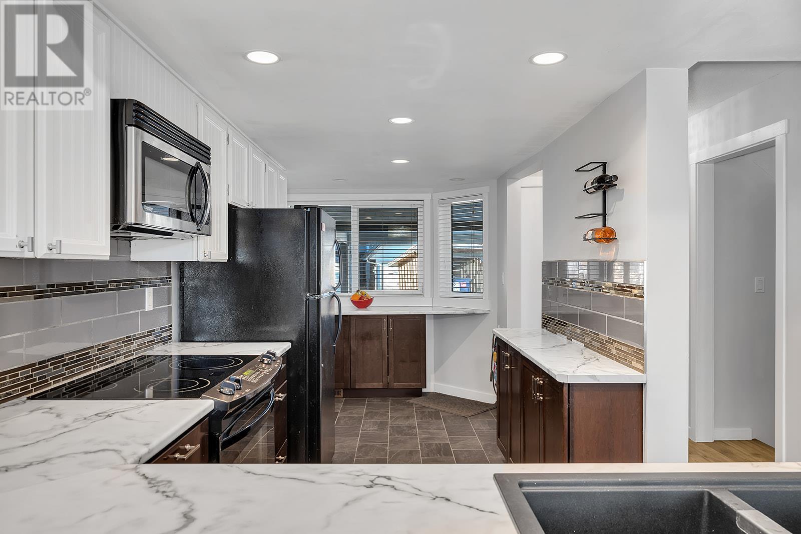 2125 Burtch Road Unit# 501, #501