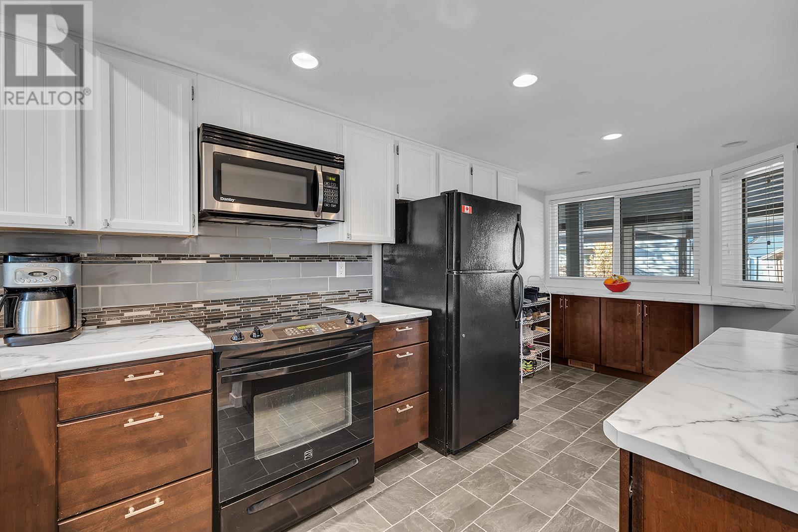 2125 Burtch Road Unit# 501, #501