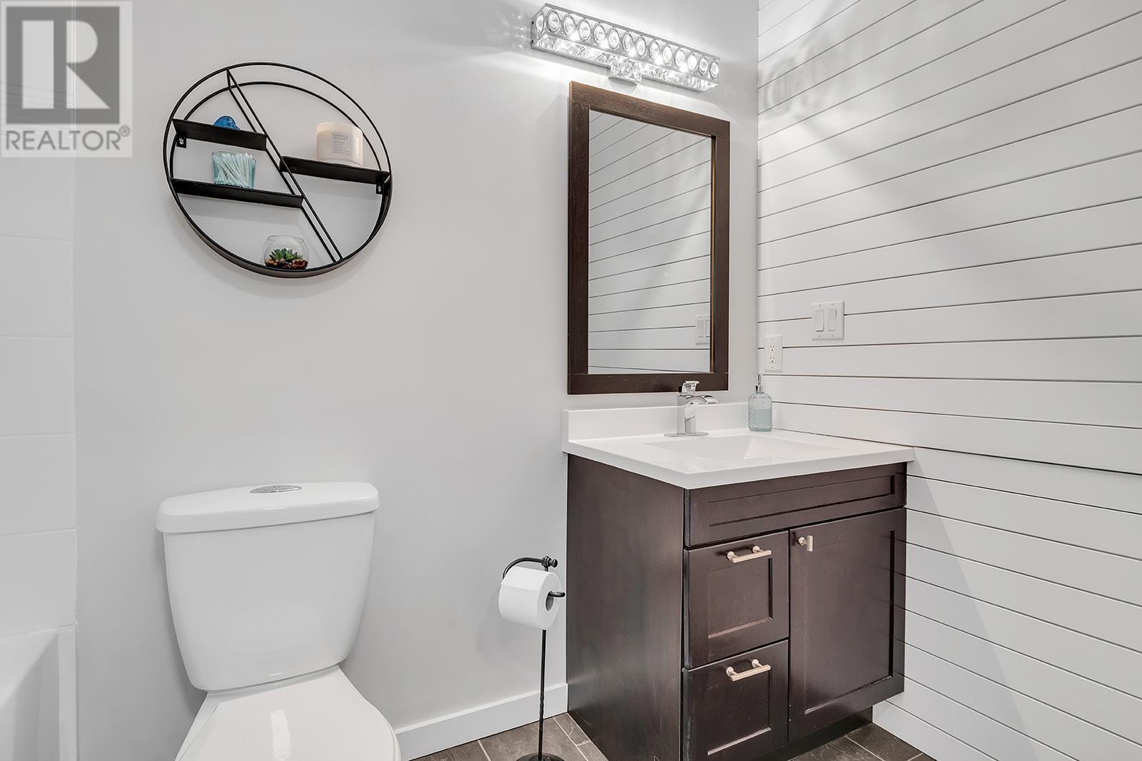 2125 Burtch Road Unit# 501, #501
