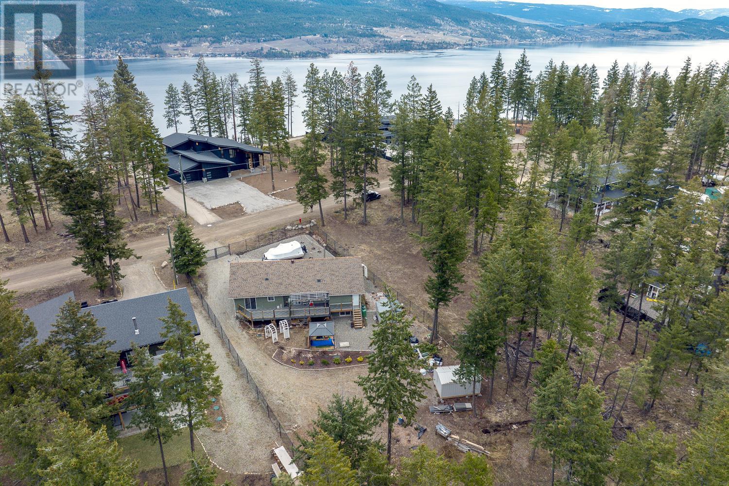 7246 Dunwaters Road