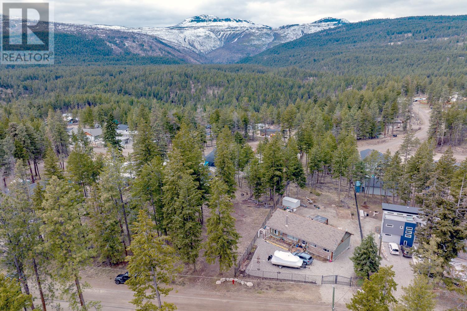 7246 Dunwaters Road
