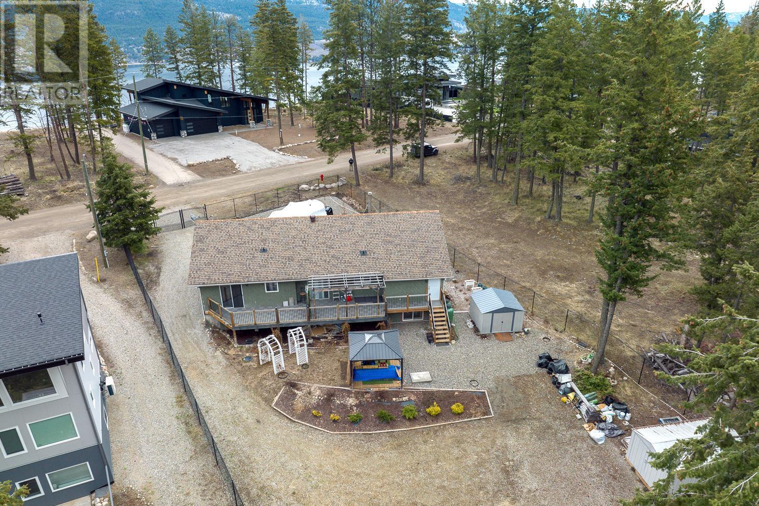 7246 Dunwaters Road