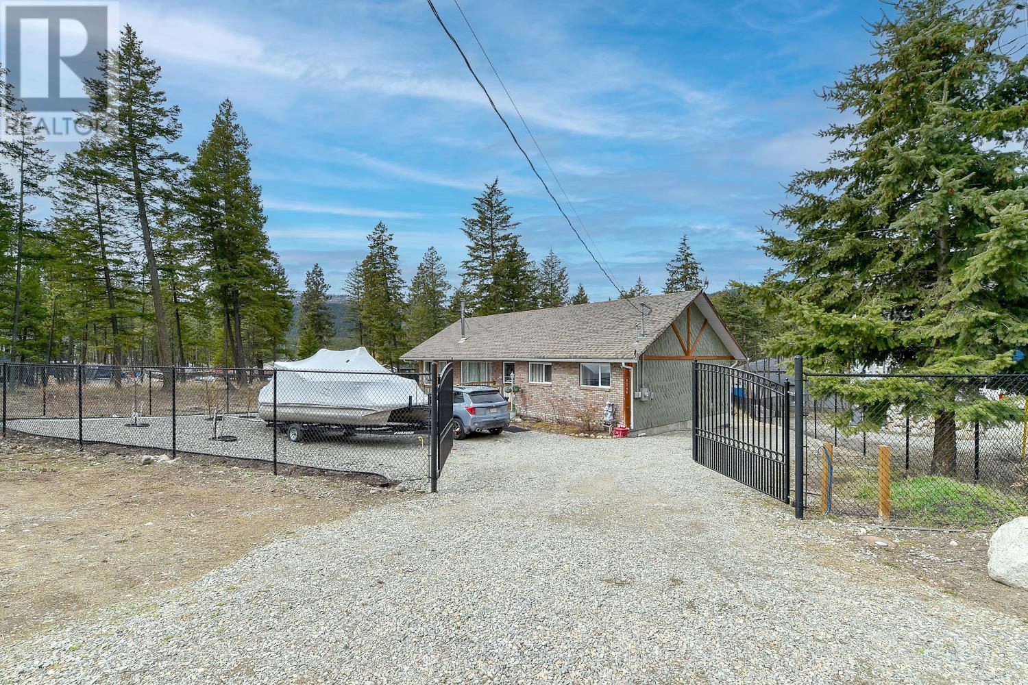 7246 Dunwaters Road