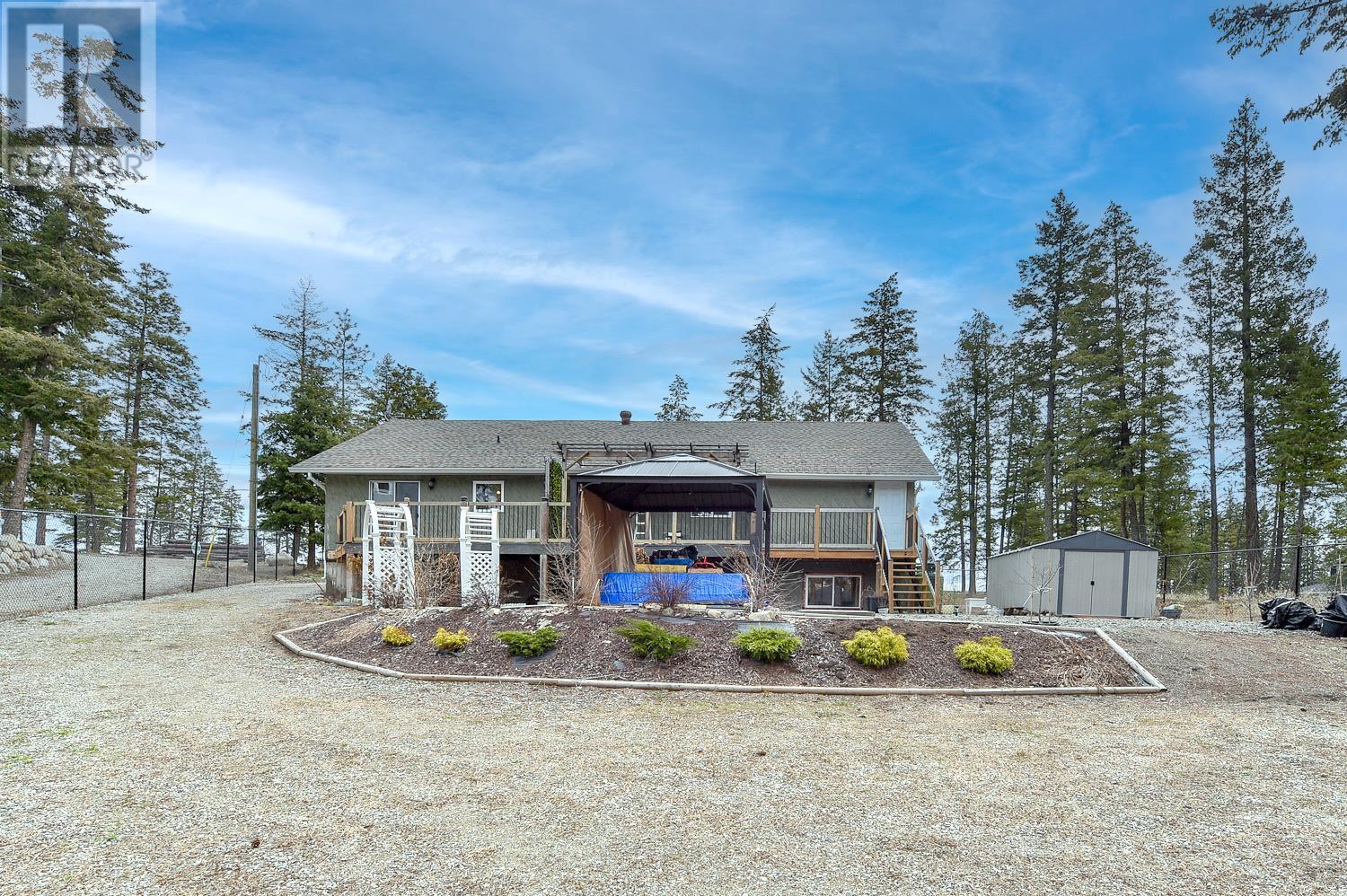 7246 Dunwaters Road
