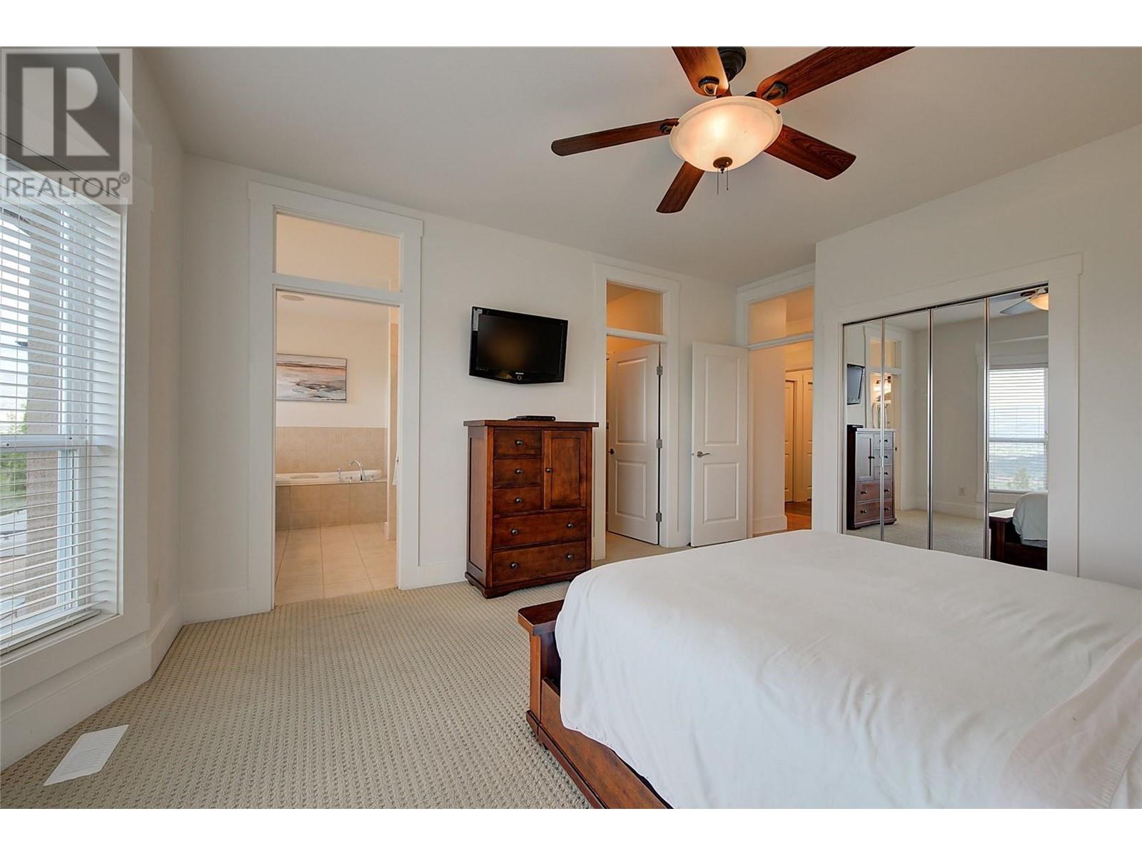 2567 Selkirk Drive