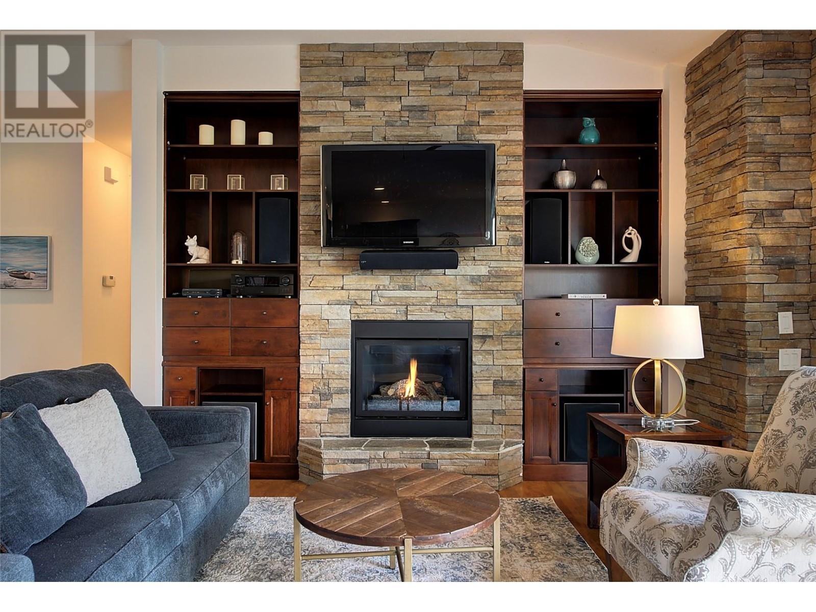 2567 Selkirk Drive