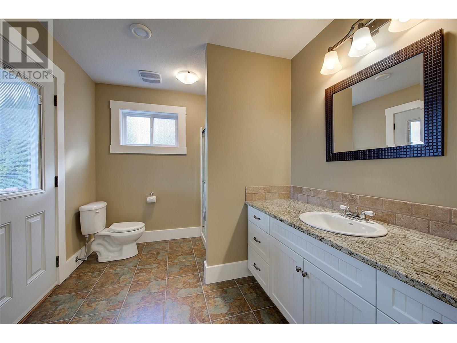 2567 Selkirk Drive