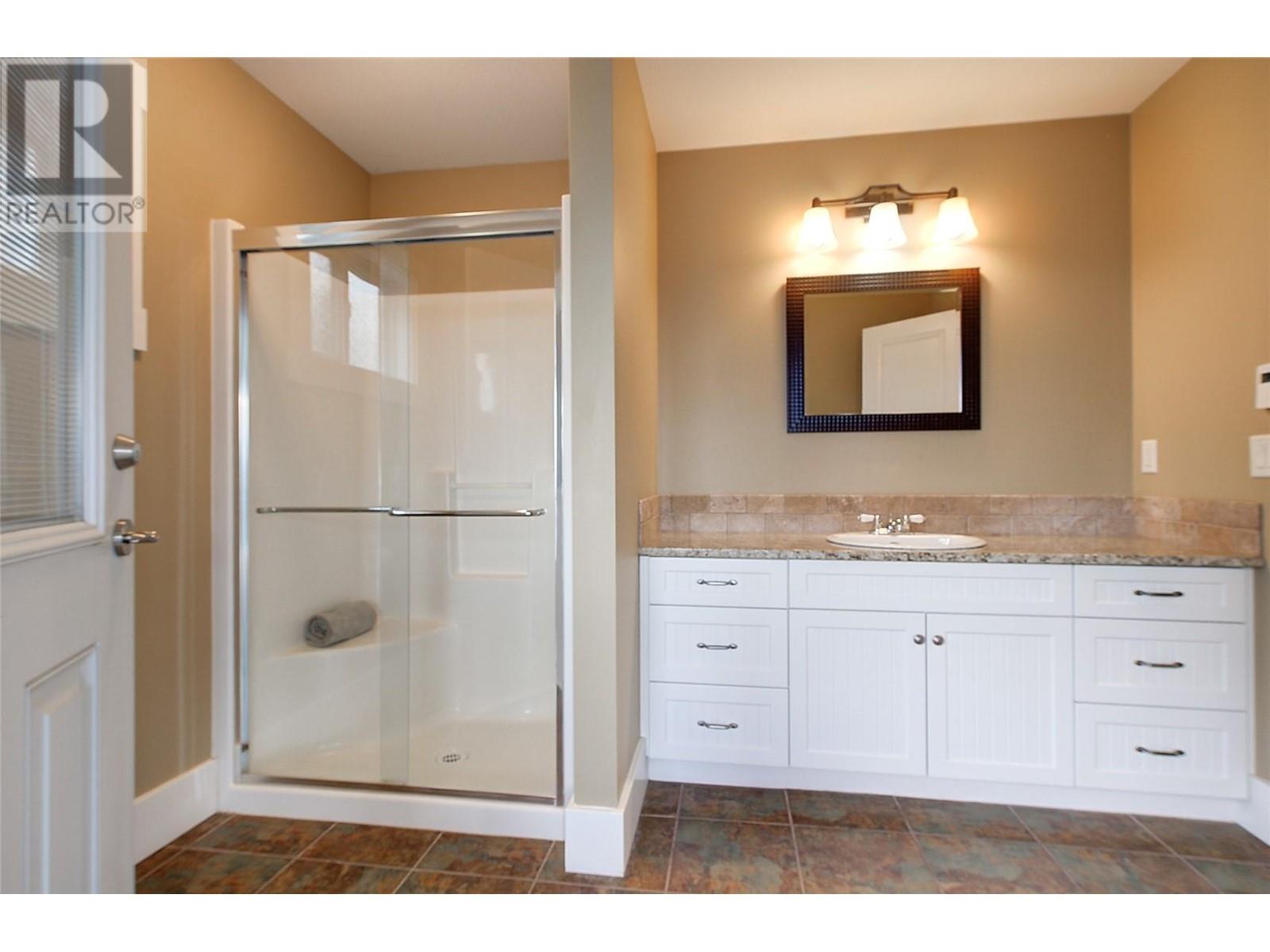 2567 Selkirk Drive