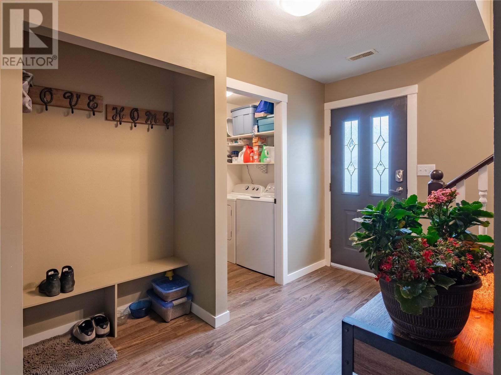 110 Wyles Crescent