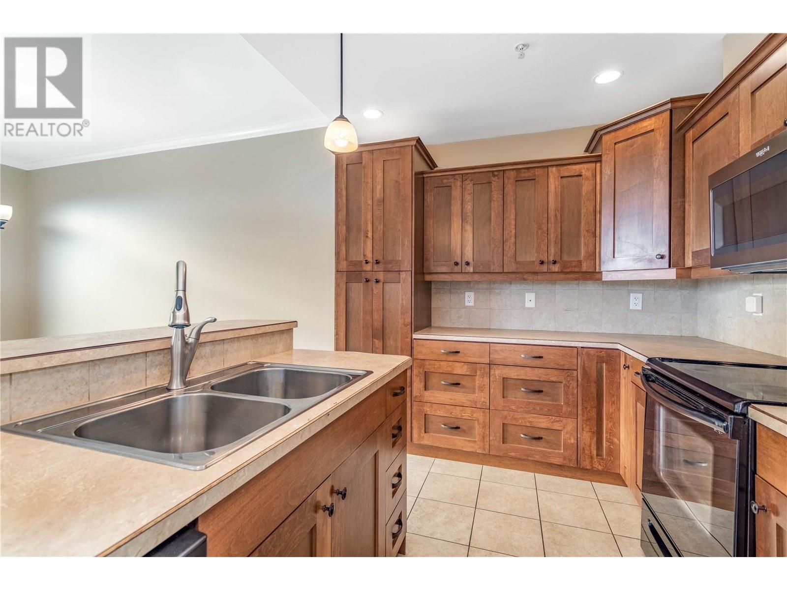 2470 Tuscany Drive Unit# 302, #302