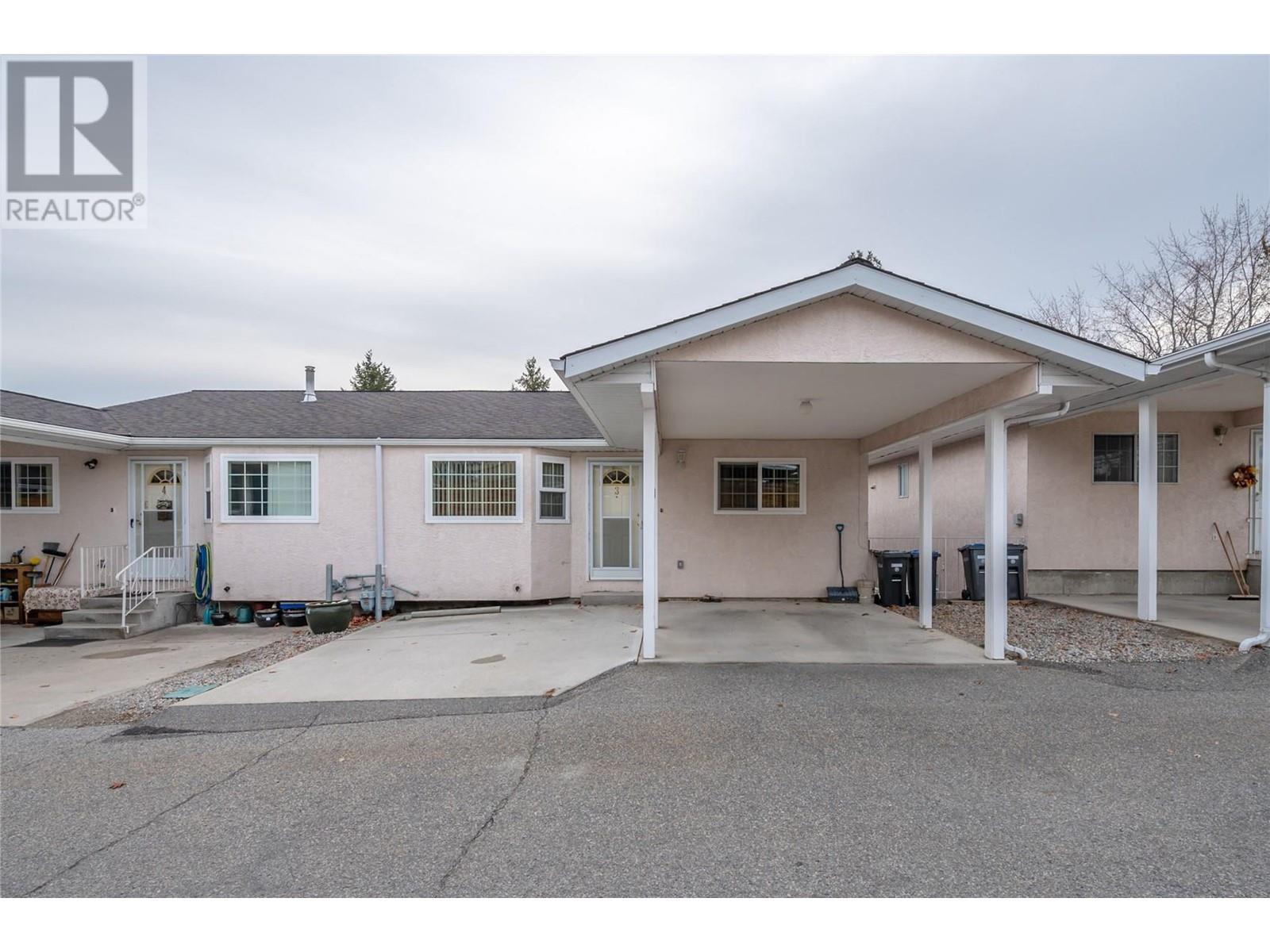 14615 Victoria Road N Unit# 3, #3