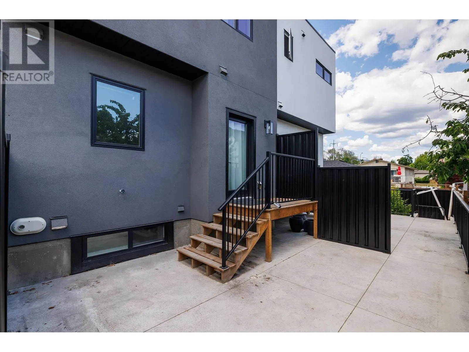 2825 Richter Street Unit# 2