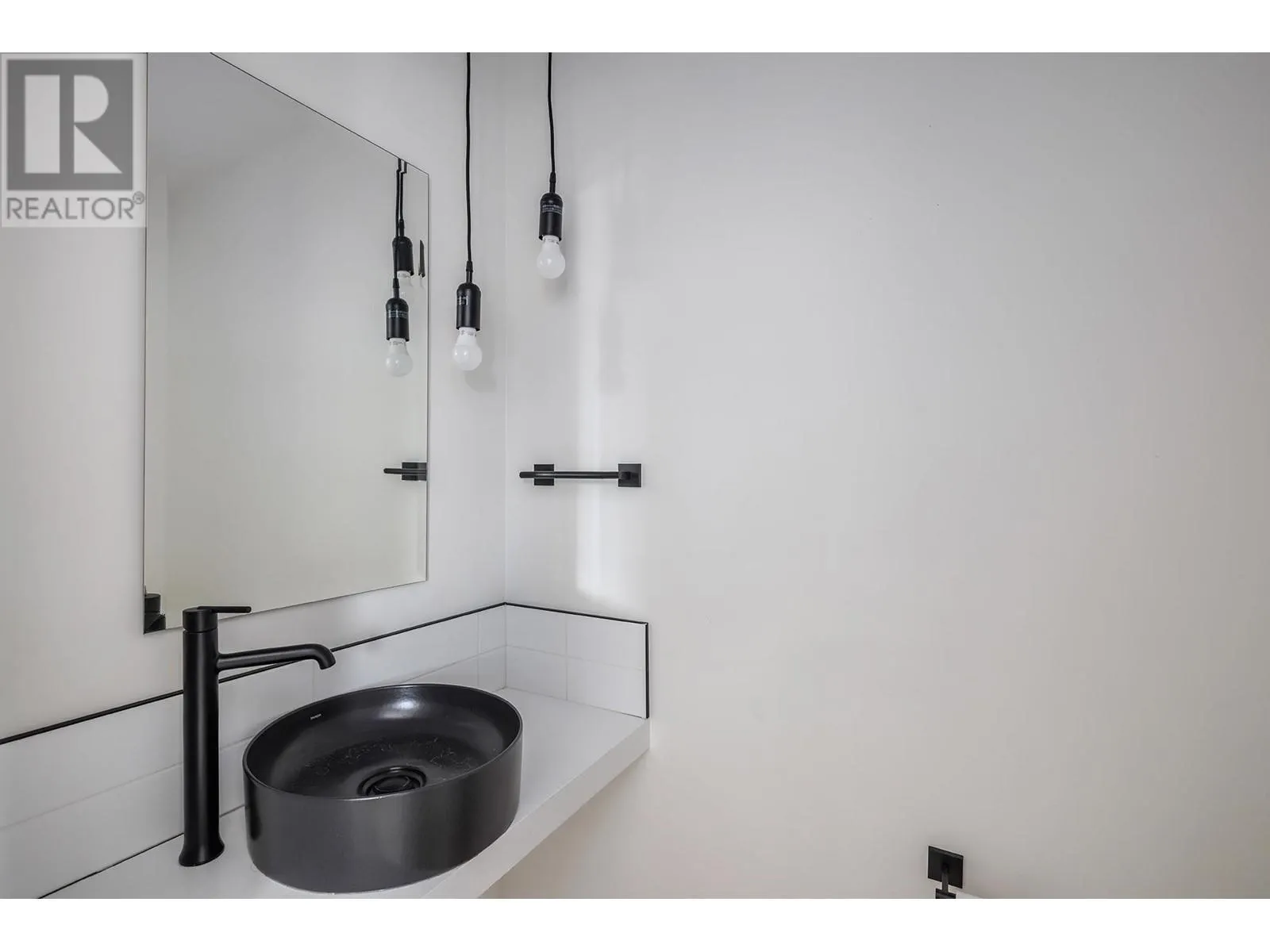 2825 Richter Street Unit# 2