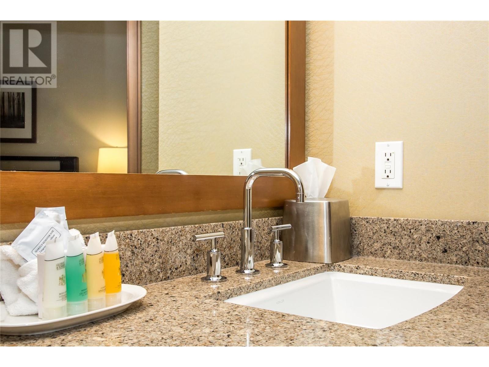 2950 Camozzi Road Unit# 1212