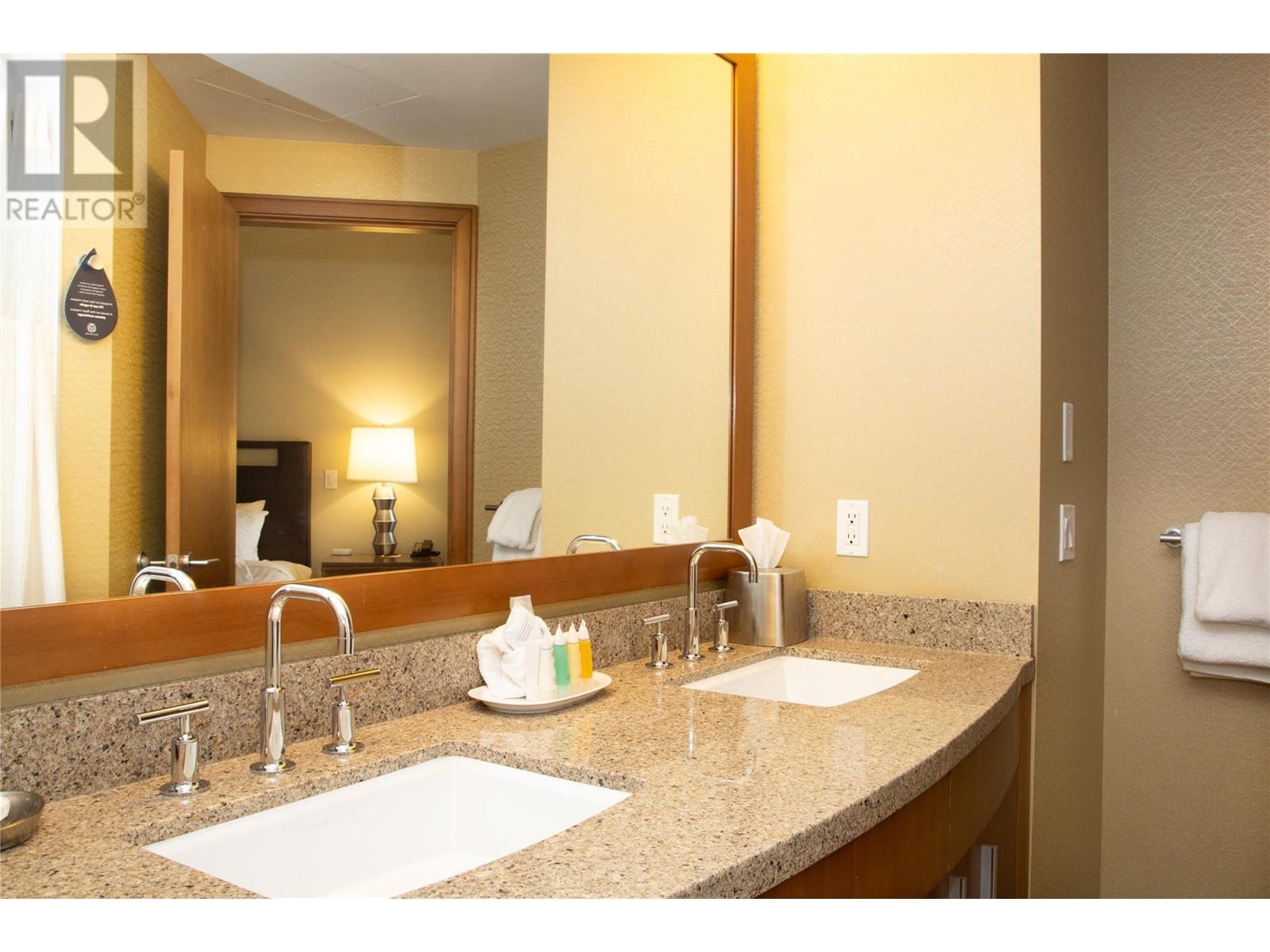 2950 Camozzi Road Unit# 1212