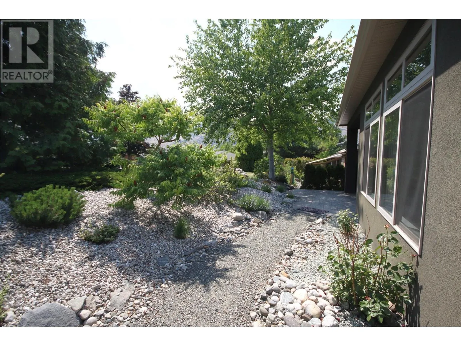 6833 Meadows Drive Unit# 37