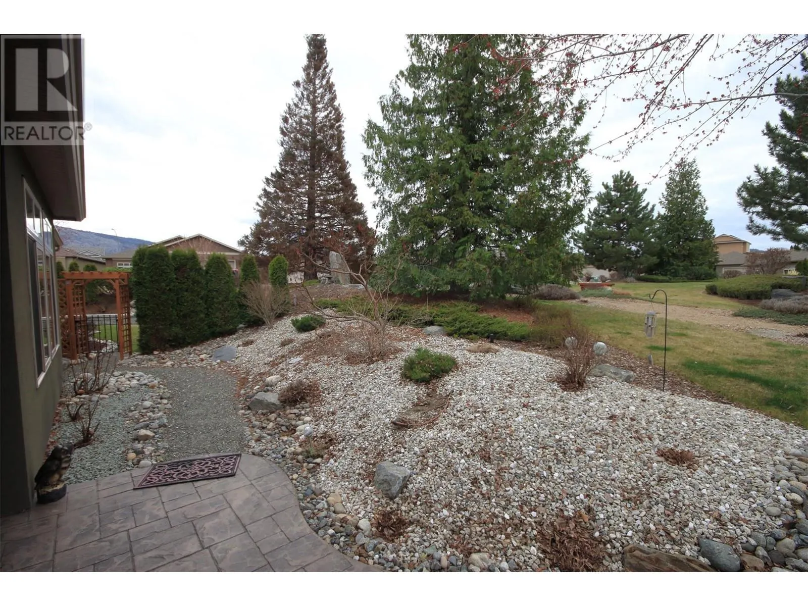 6833 Meadows Drive Unit# 37