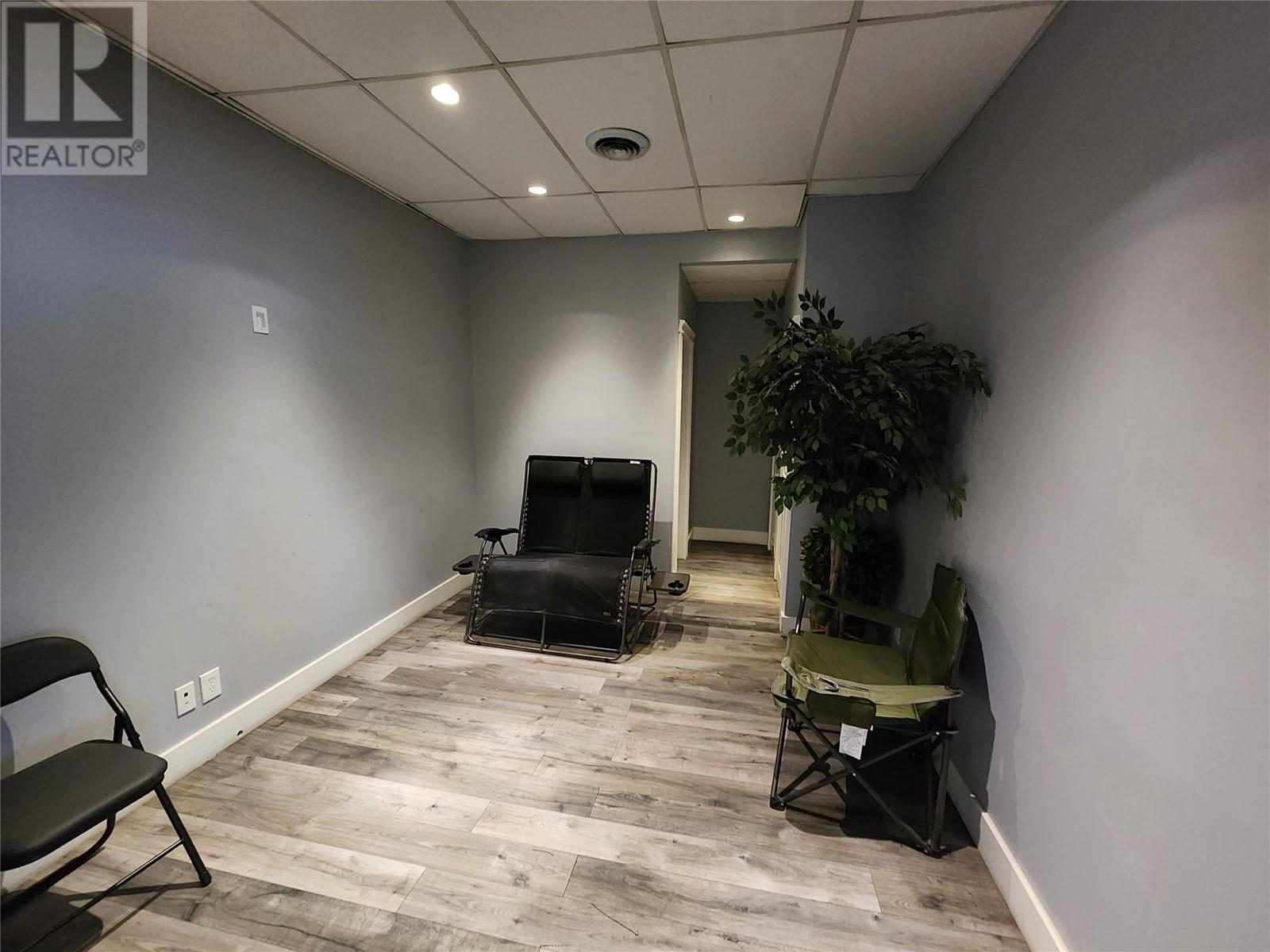 1415 Hunter Court Unit# 9