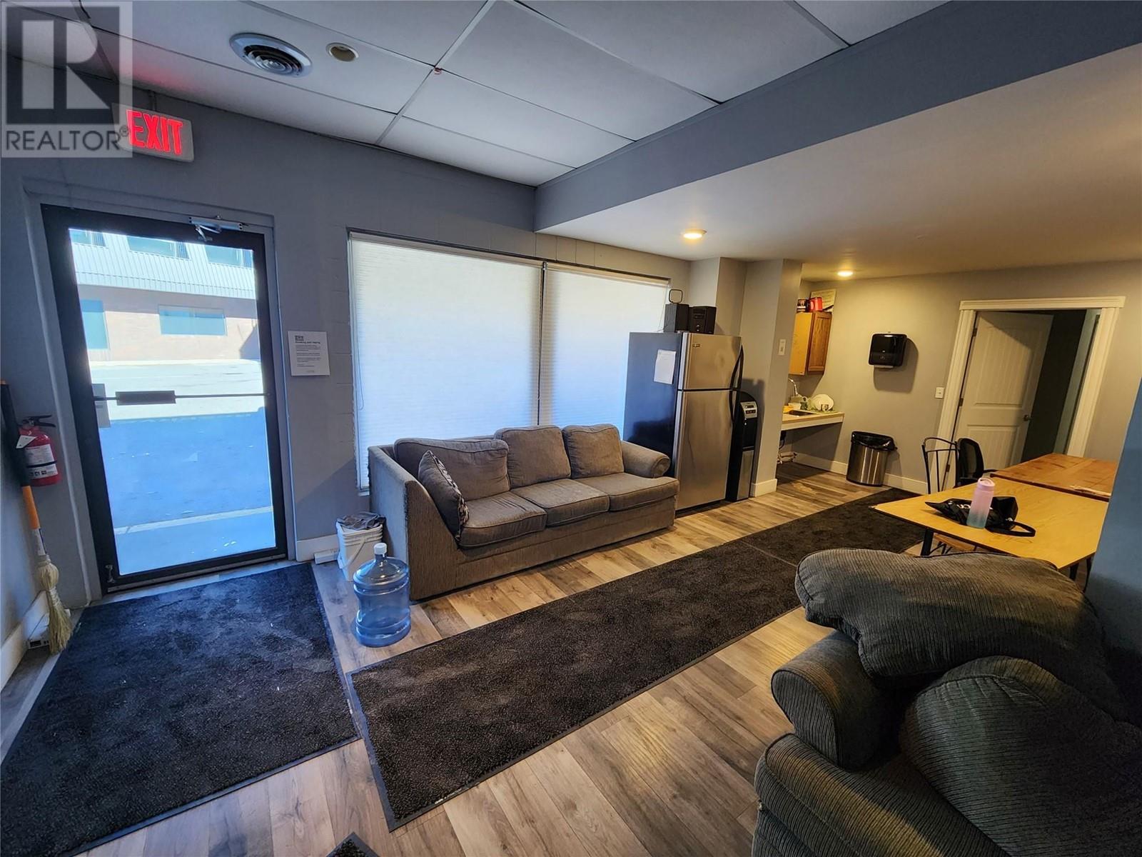 1415 Hunter Court Unit# 9