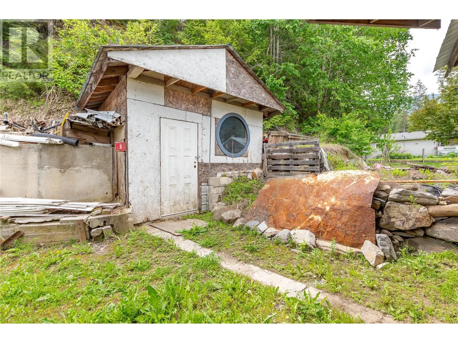 3049 Hornsberger Road