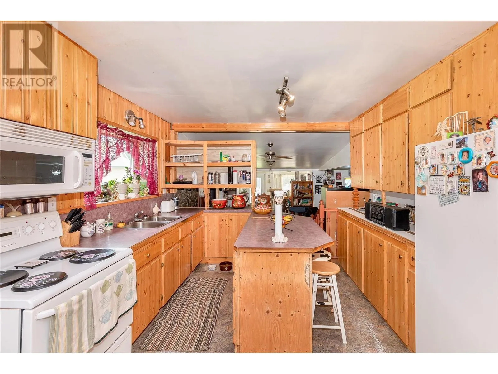 3049 Hornsberger Road