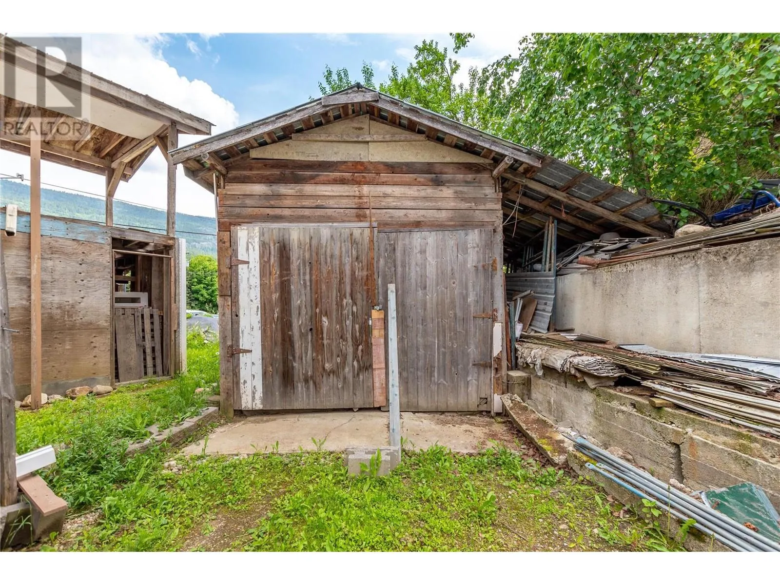 3049 Hornsberger Road