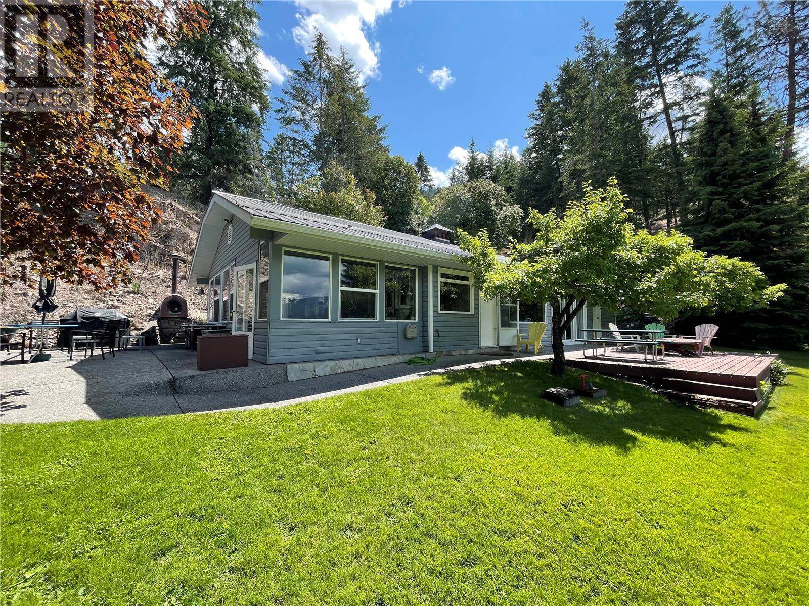110 Russell Road