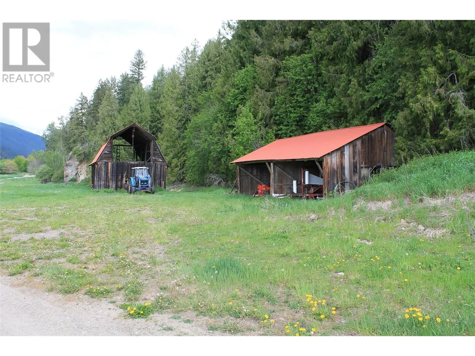 1984 Lumby Mabel Lake Road