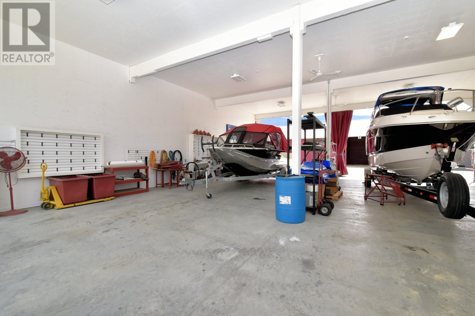 621 & 709 Riverside Avenue