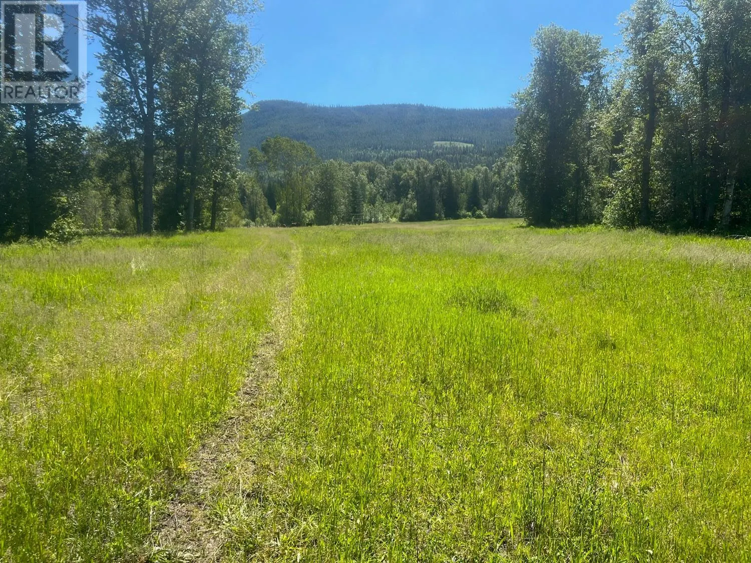2736 Enderby Mabel Lake Road
