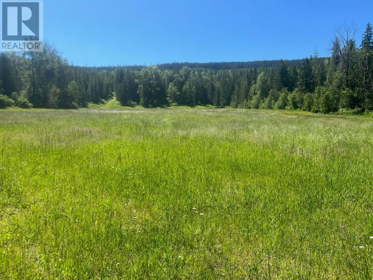 2736 Enderby Mabel Lake Road