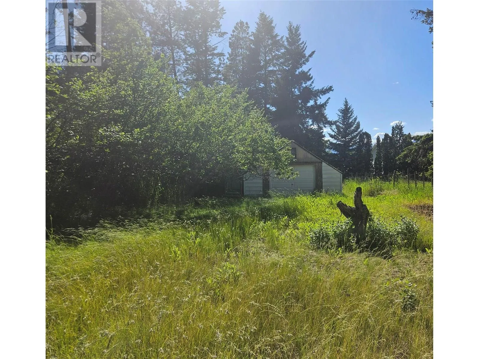 305 & 295 Clarissa Road