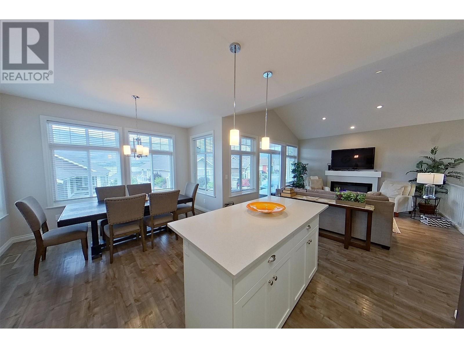 2450 RADIO TOWER Road Unit# 209