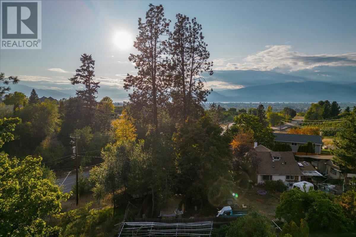 3122 McCulloch Road
