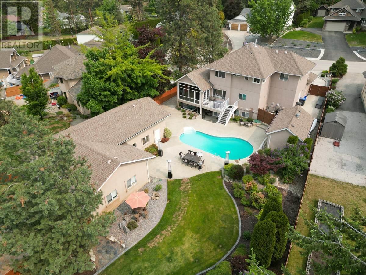 3911 Lakevale Place