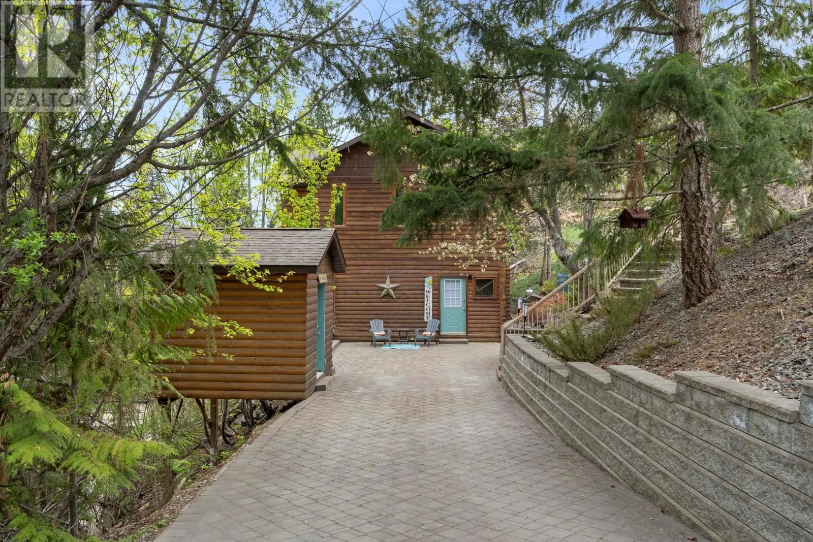 1 Old Sicamous Road