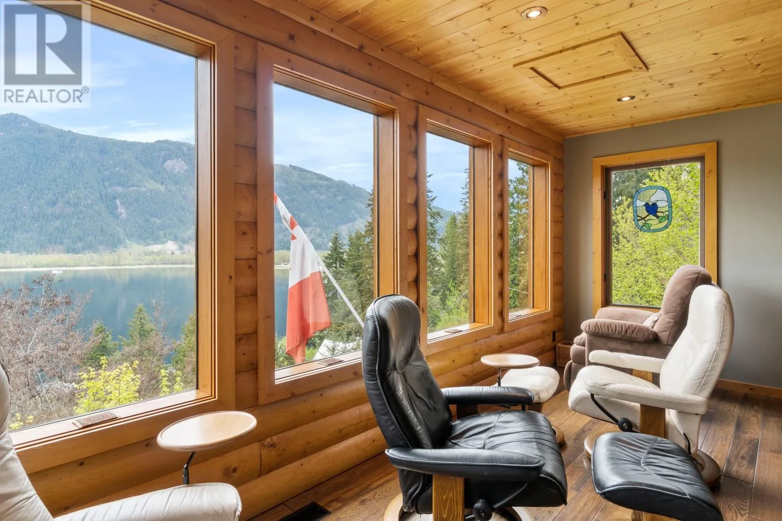 1 Old Sicamous Road