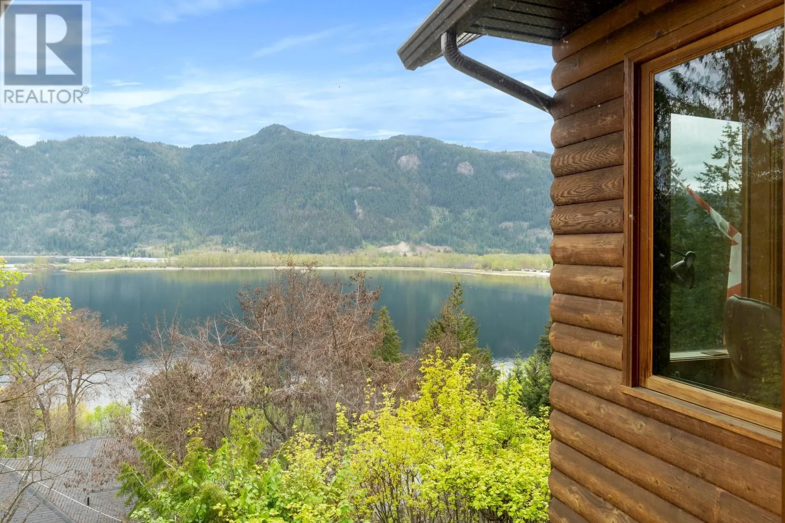 1 Old Sicamous Road