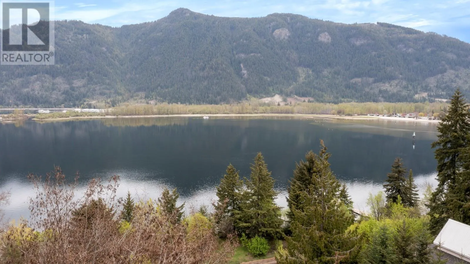 1 Old Sicamous Road