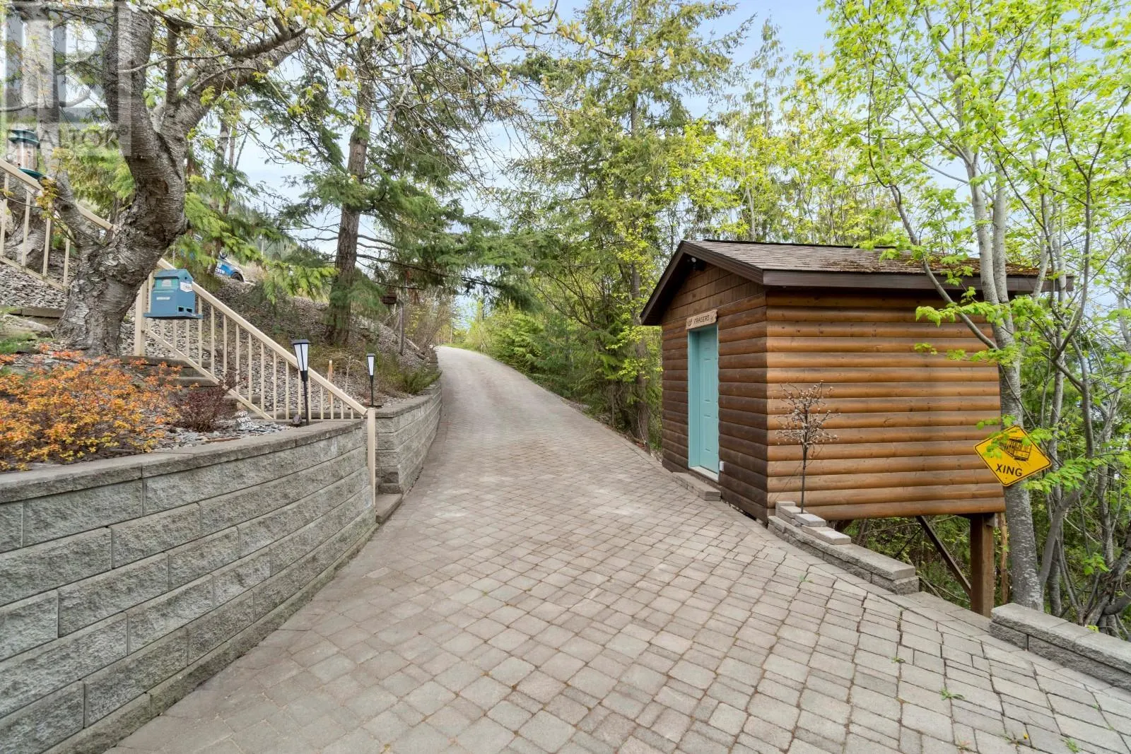 1 Old Sicamous Road