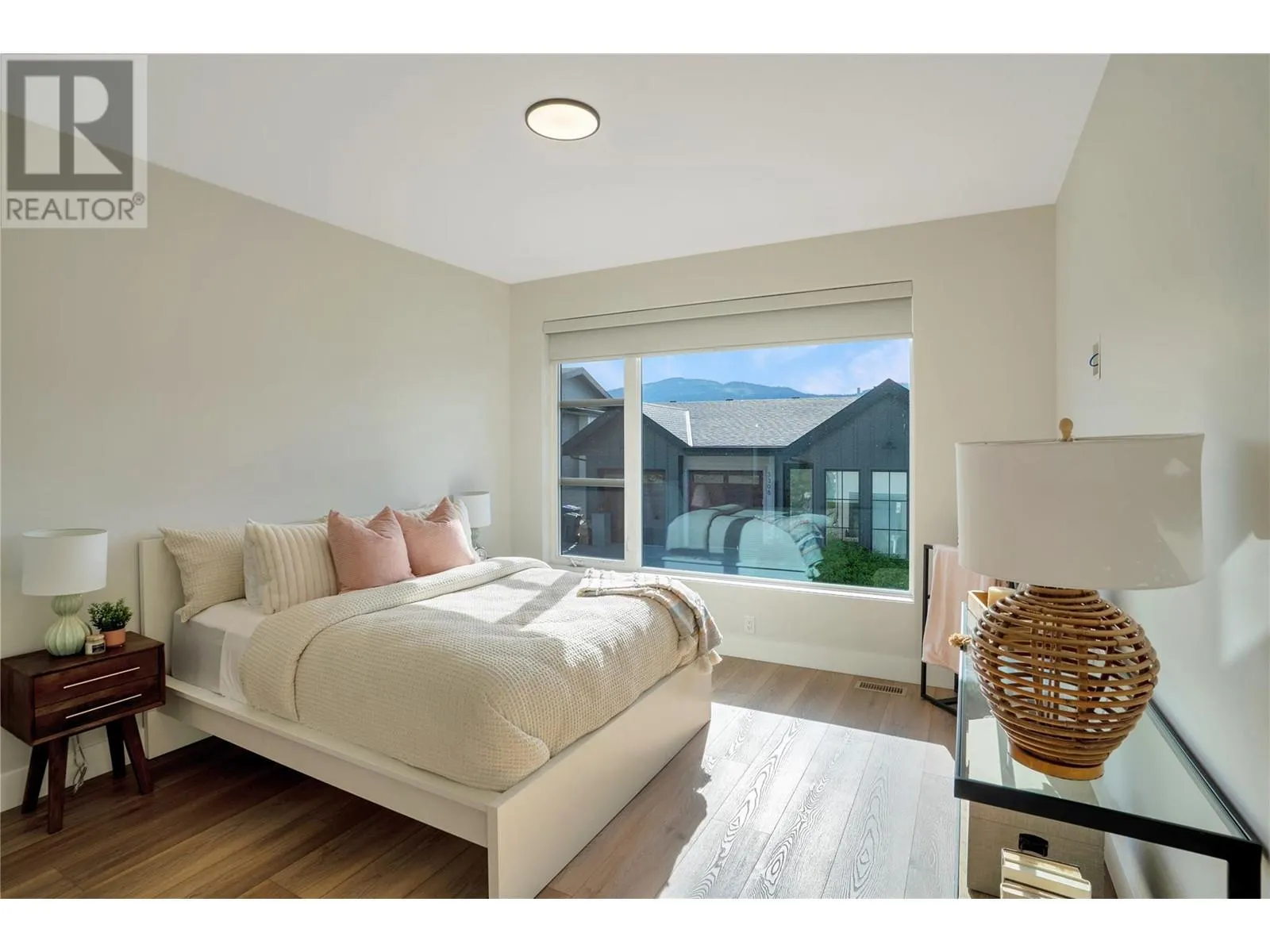 3309 Aspen Lane
