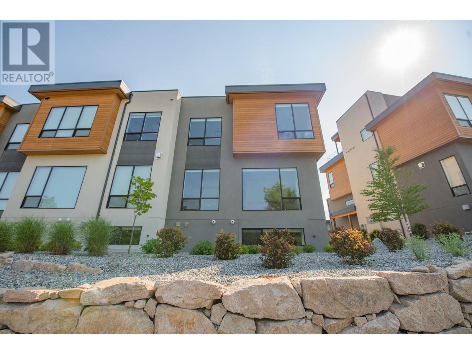 105 Predator Ridge Drive Unit# 4