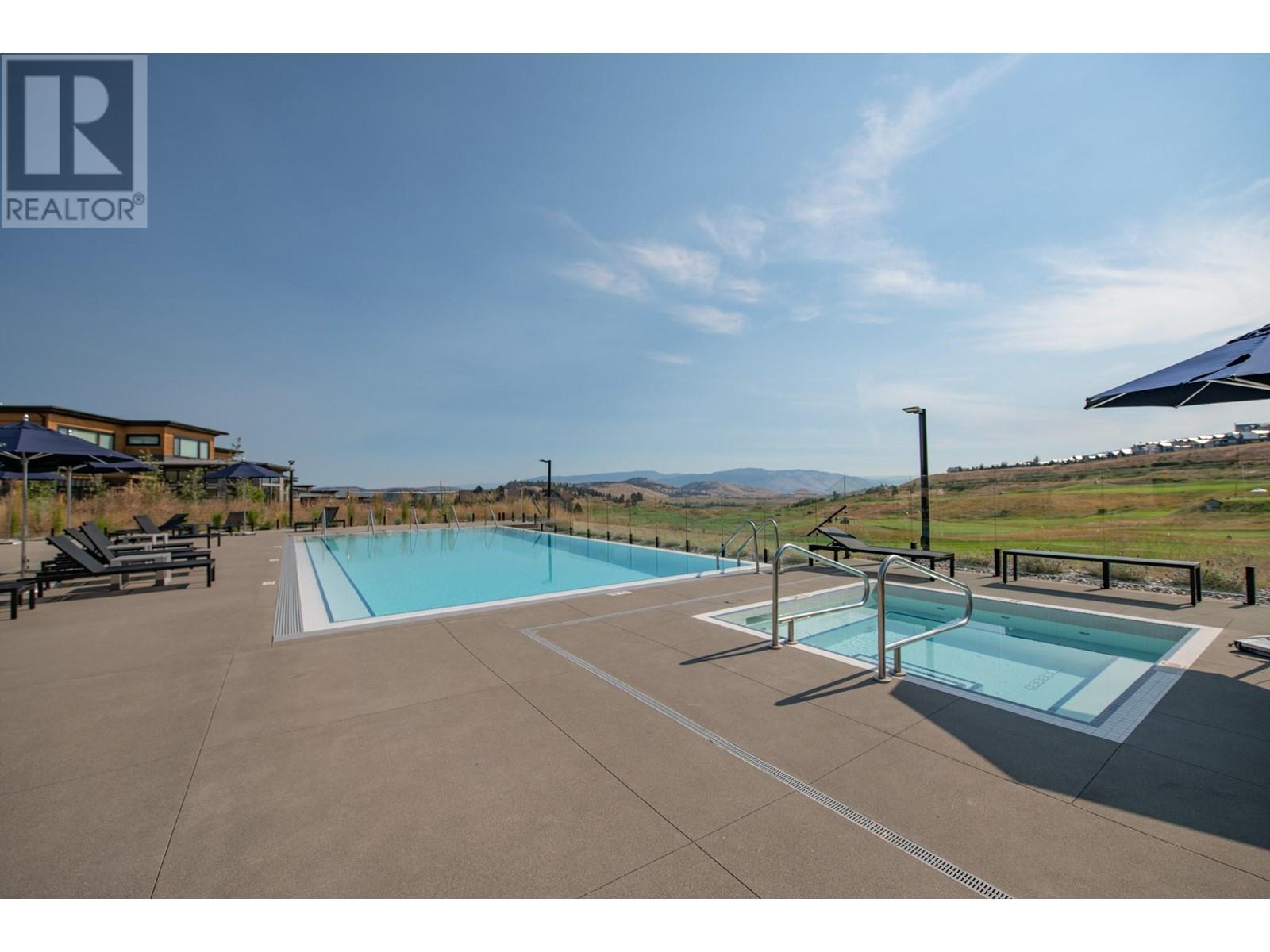 105 Predator Ridge Drive Unit# 4
