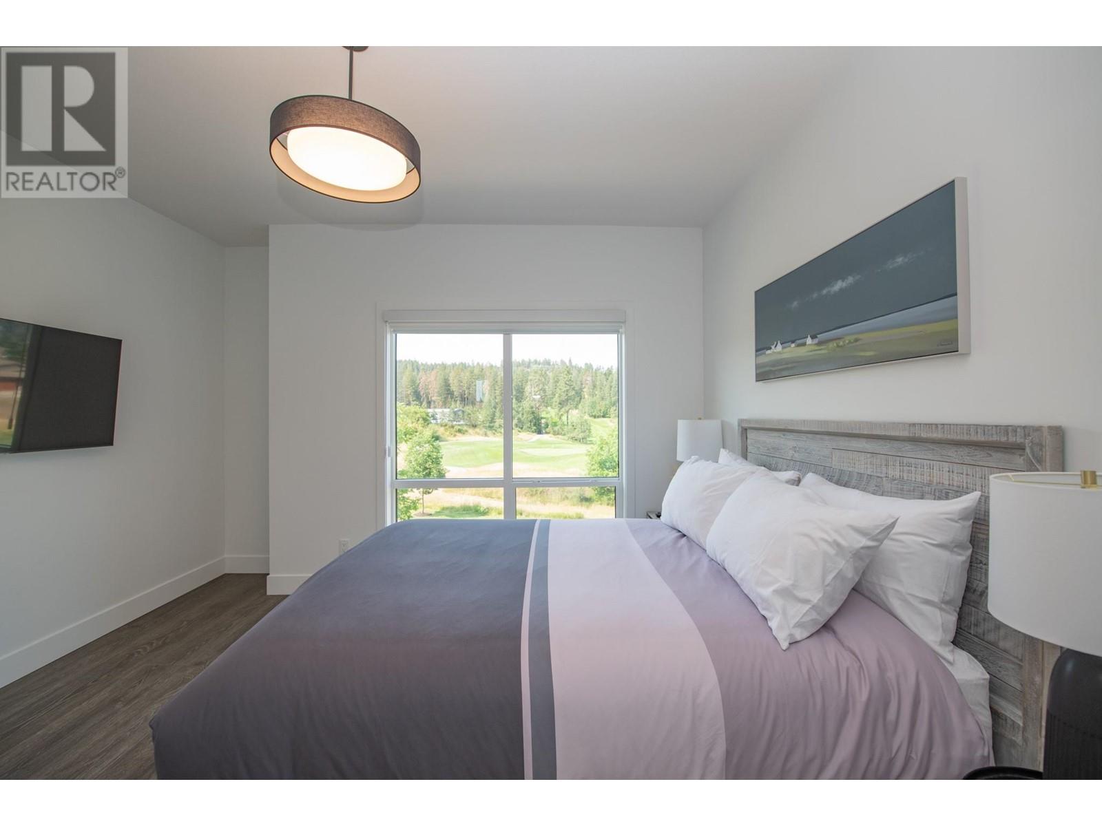 105 Predator Ridge Drive Unit# 4