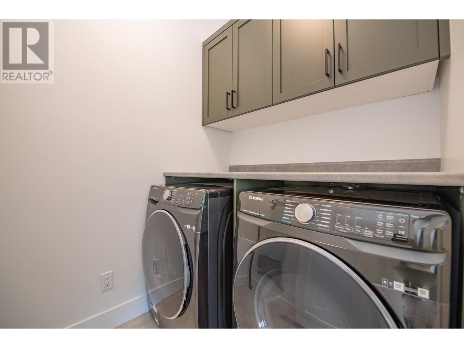 105 Predator Ridge Drive Unit# 4